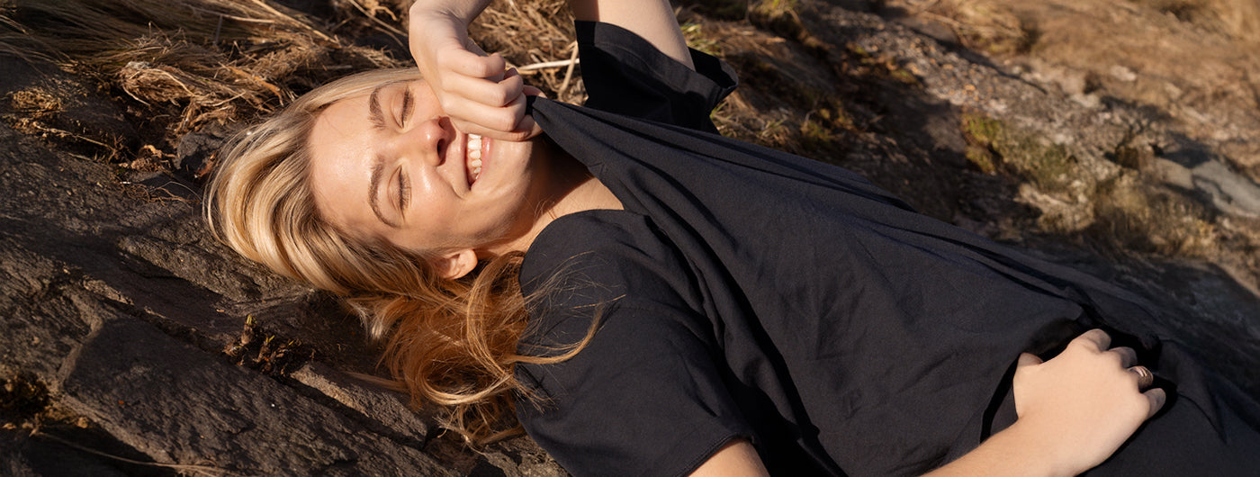 10 Timeless Looks with the Best Black T-Shirt for Women