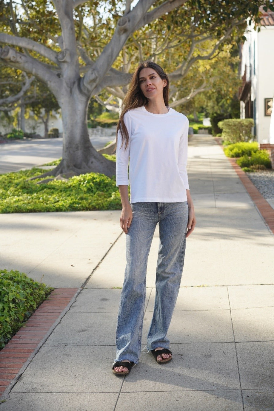 How to Style a Luxury Basic Tee for Any Occasion?