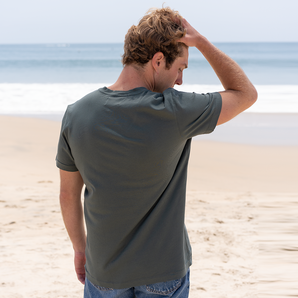 #color_forest-green organic cotton V-Neck t-shirt Back