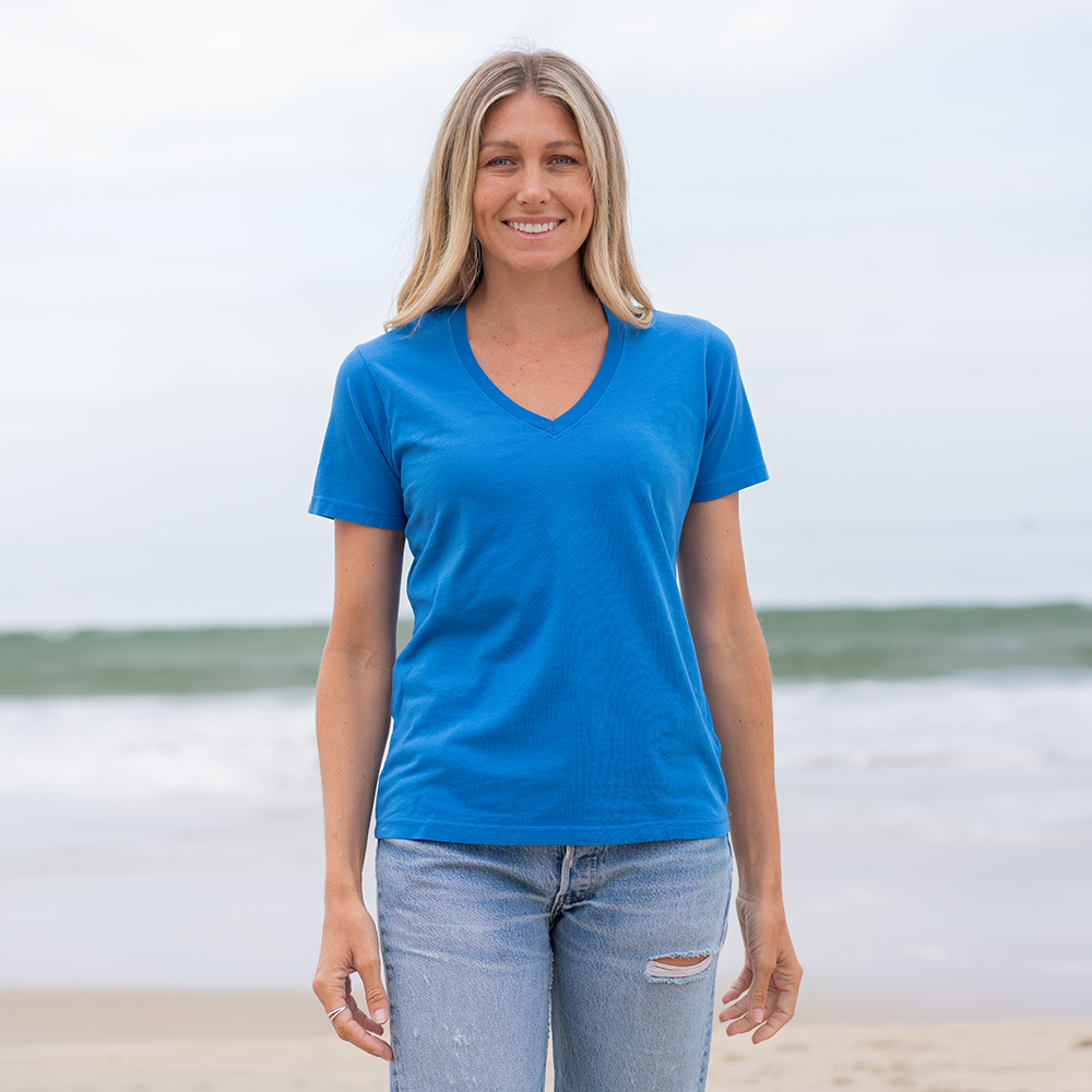 #color_royal-blue organic cotton V-Neck t-shirt