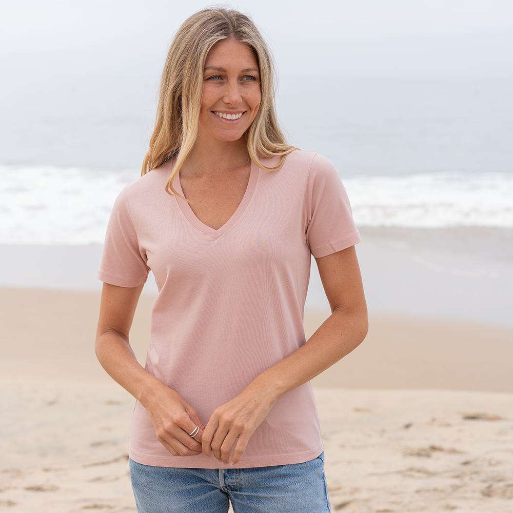 #color_blush organic cotton V-Neck t-shirt