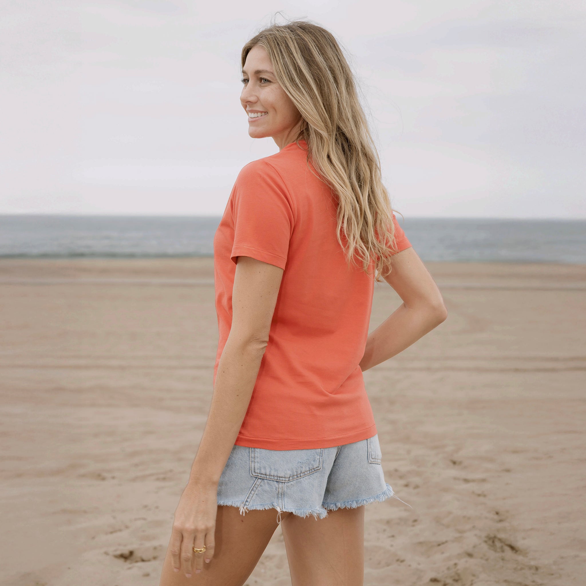 #color_red organic cotton t-shirt