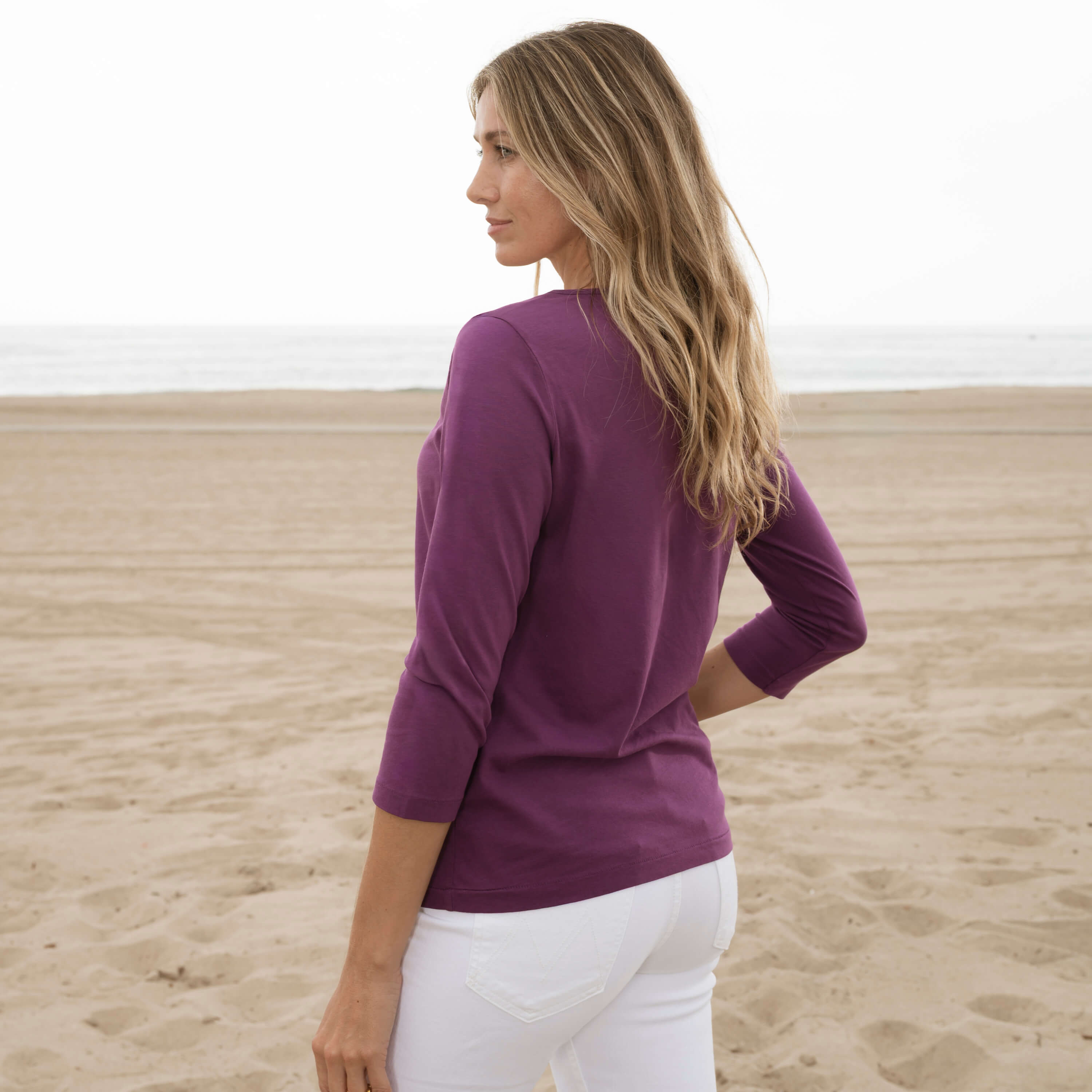 #color_plum organic cotton t-shirt Side