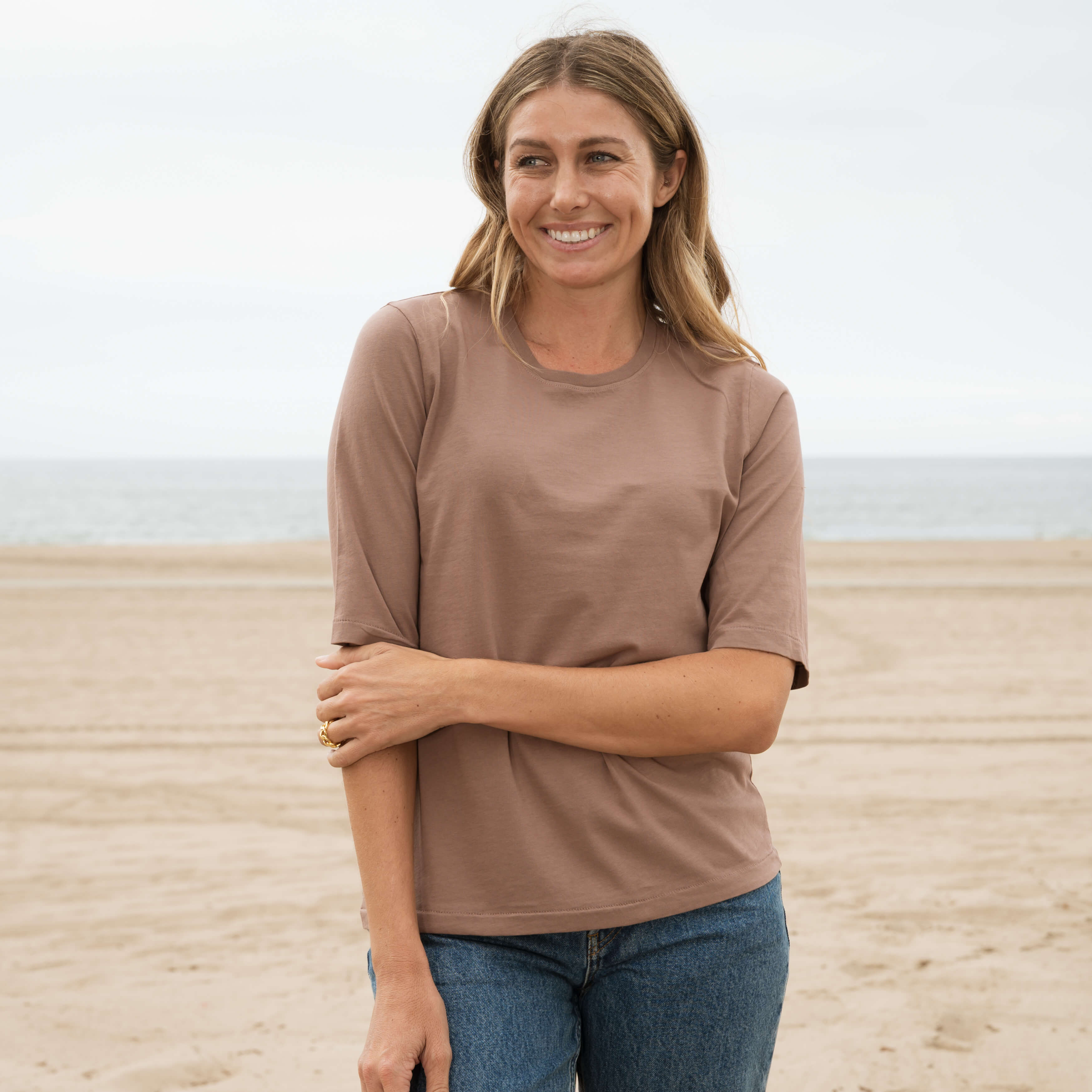 #color_brown organic cotton t-shirt