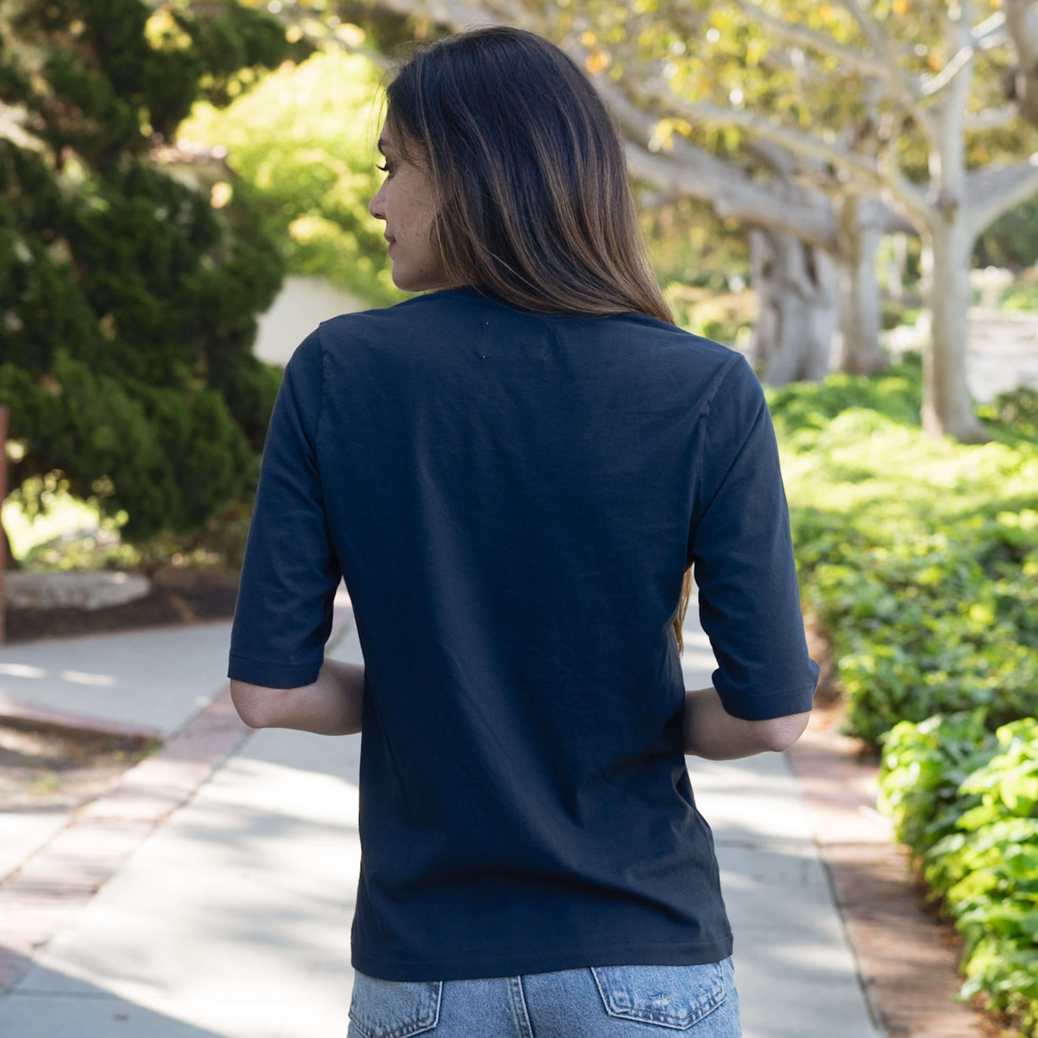 #color_navy-blue Elbow Sleeve Crew Neck Back