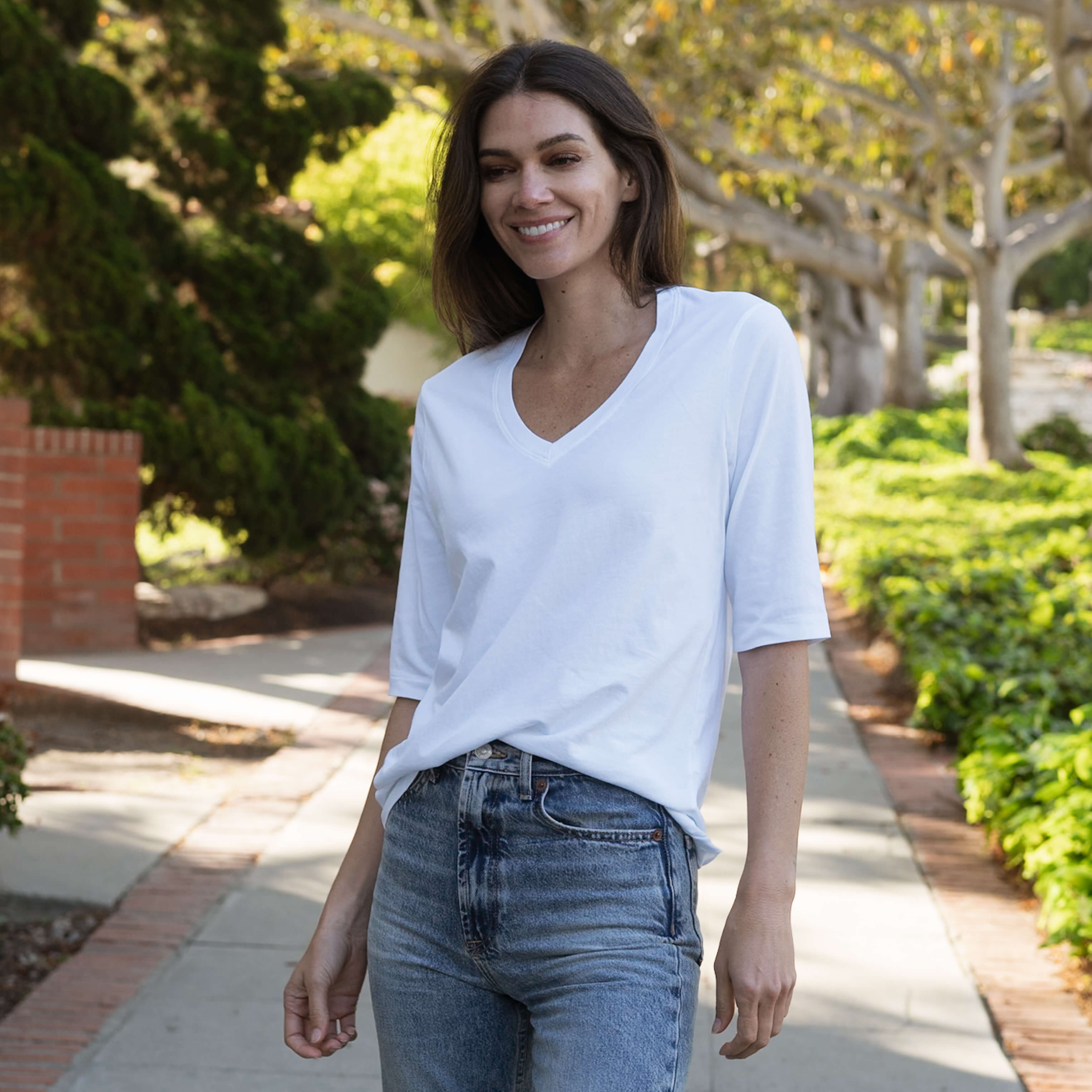 #color_white Elbow Sleeve V-neck