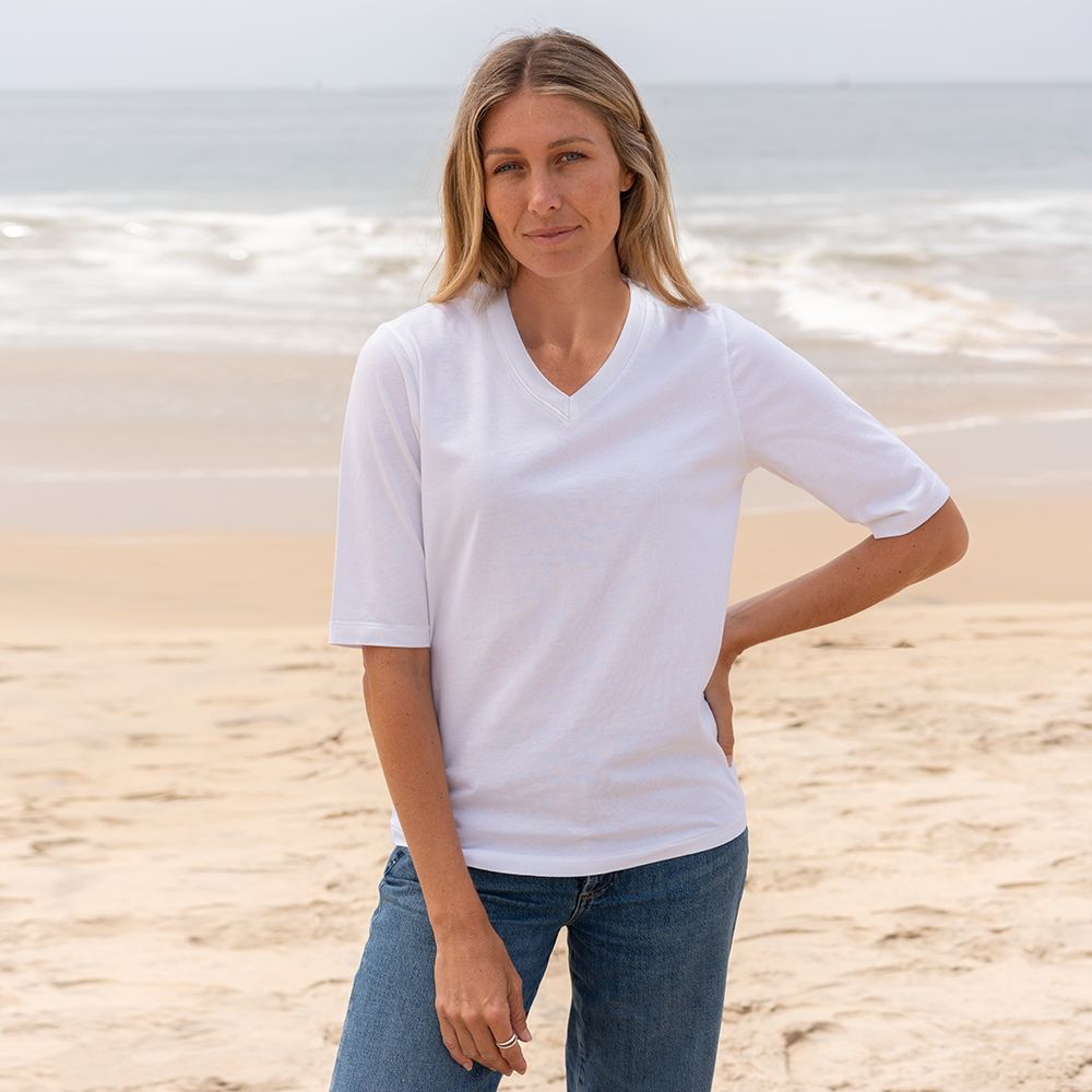 #color_white Elbow Sleeve V-neck