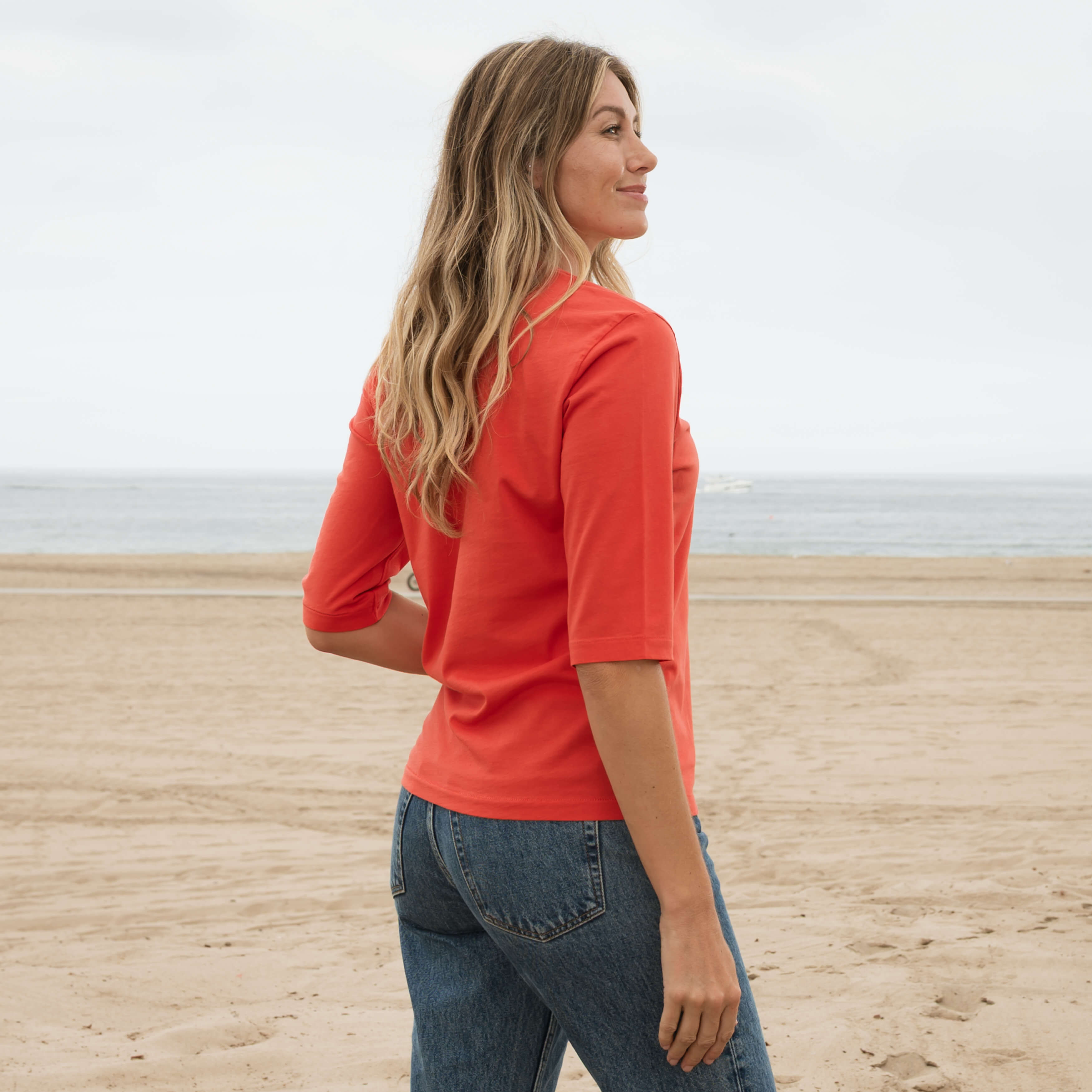 #color_red organic cotton t-shirt Side