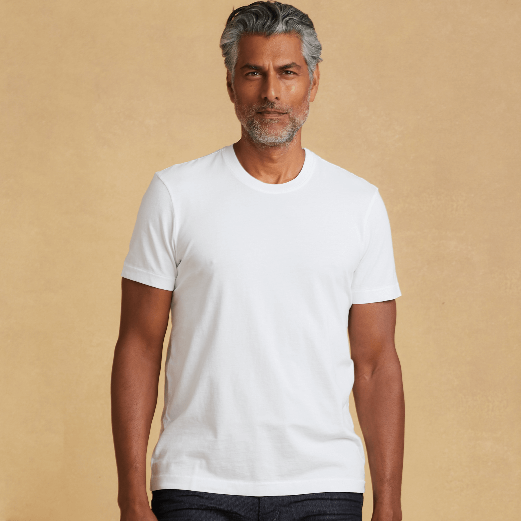 #color_white organic cotton t-shirt 