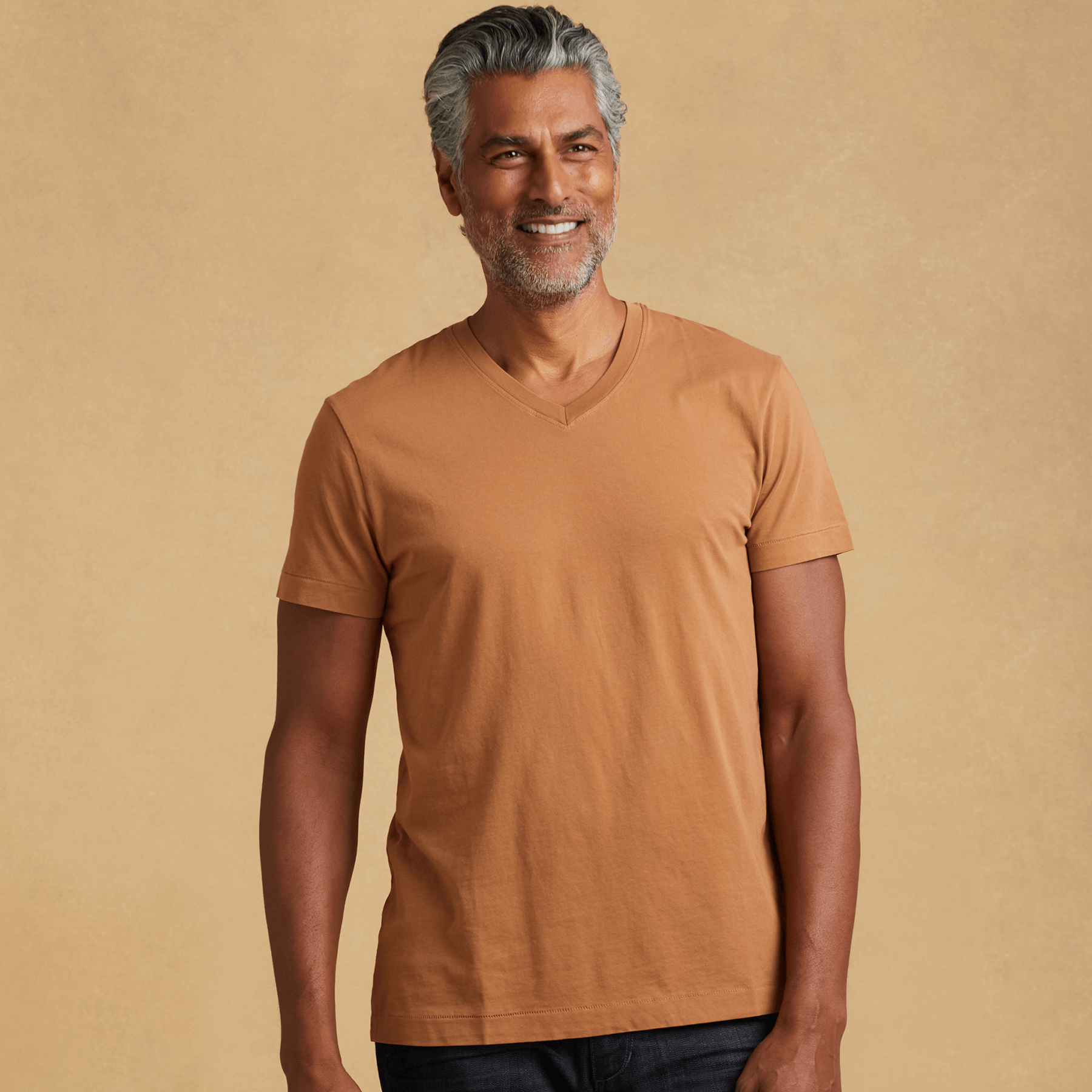 #color_copper organic cotton V-Neck t-shirt 