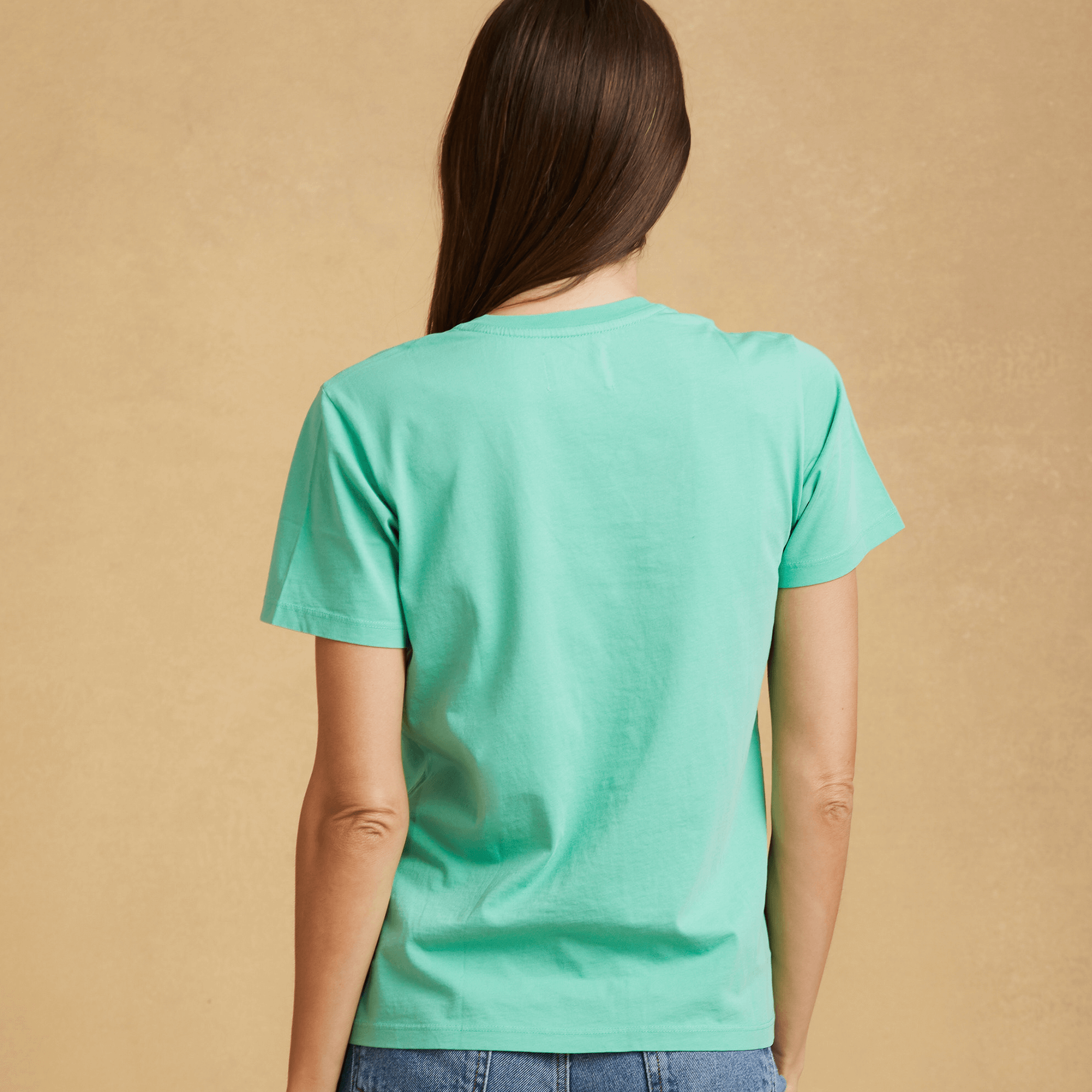 #color_light-green organic cotton V-Neck t-shirt 