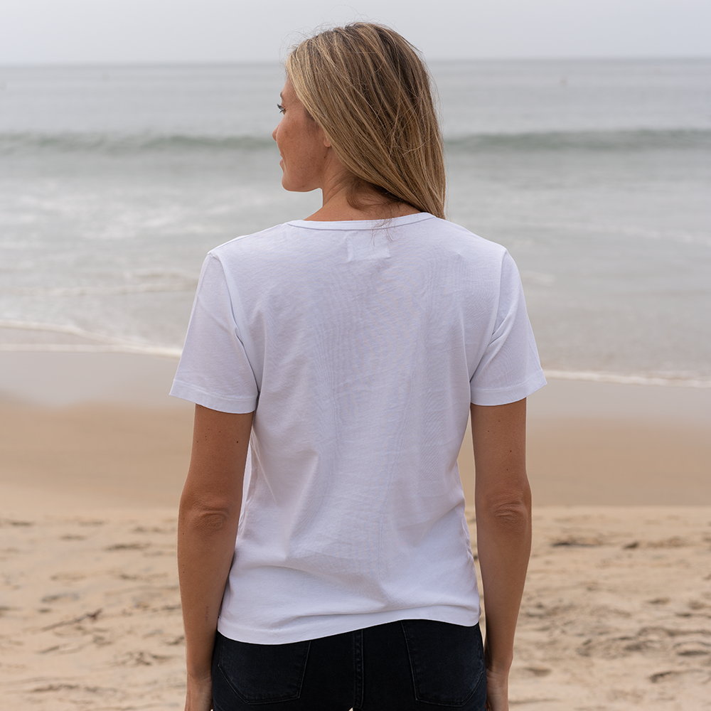 #color_white organic cotton Short Sleeve Deep V-neck t-shirt Back
