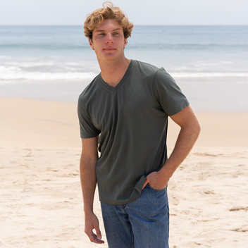 Mens short sleeve V-neck Classic T-Shirt