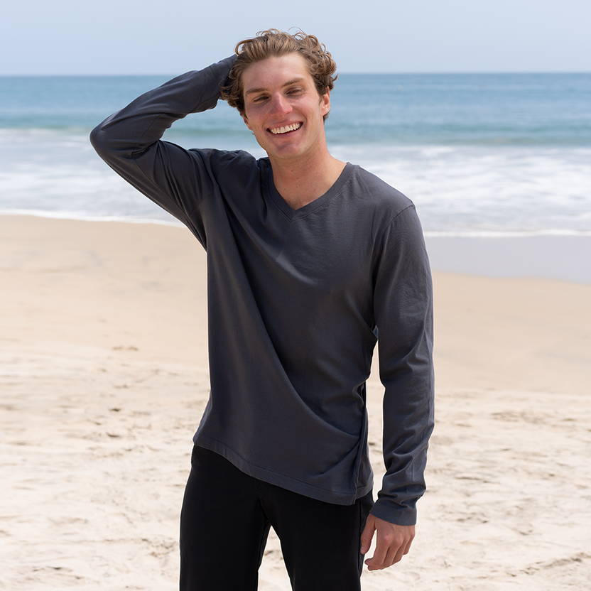Mens long sleeve V-neck Classic T-Shirt