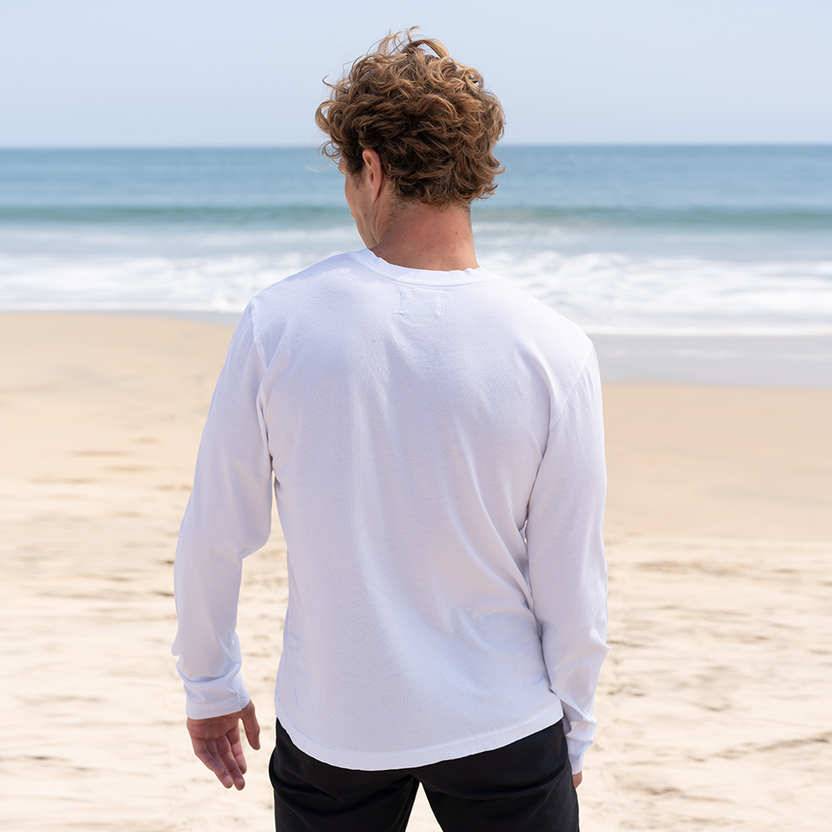 Mens long sleeve V-neck Classic T-Shirt