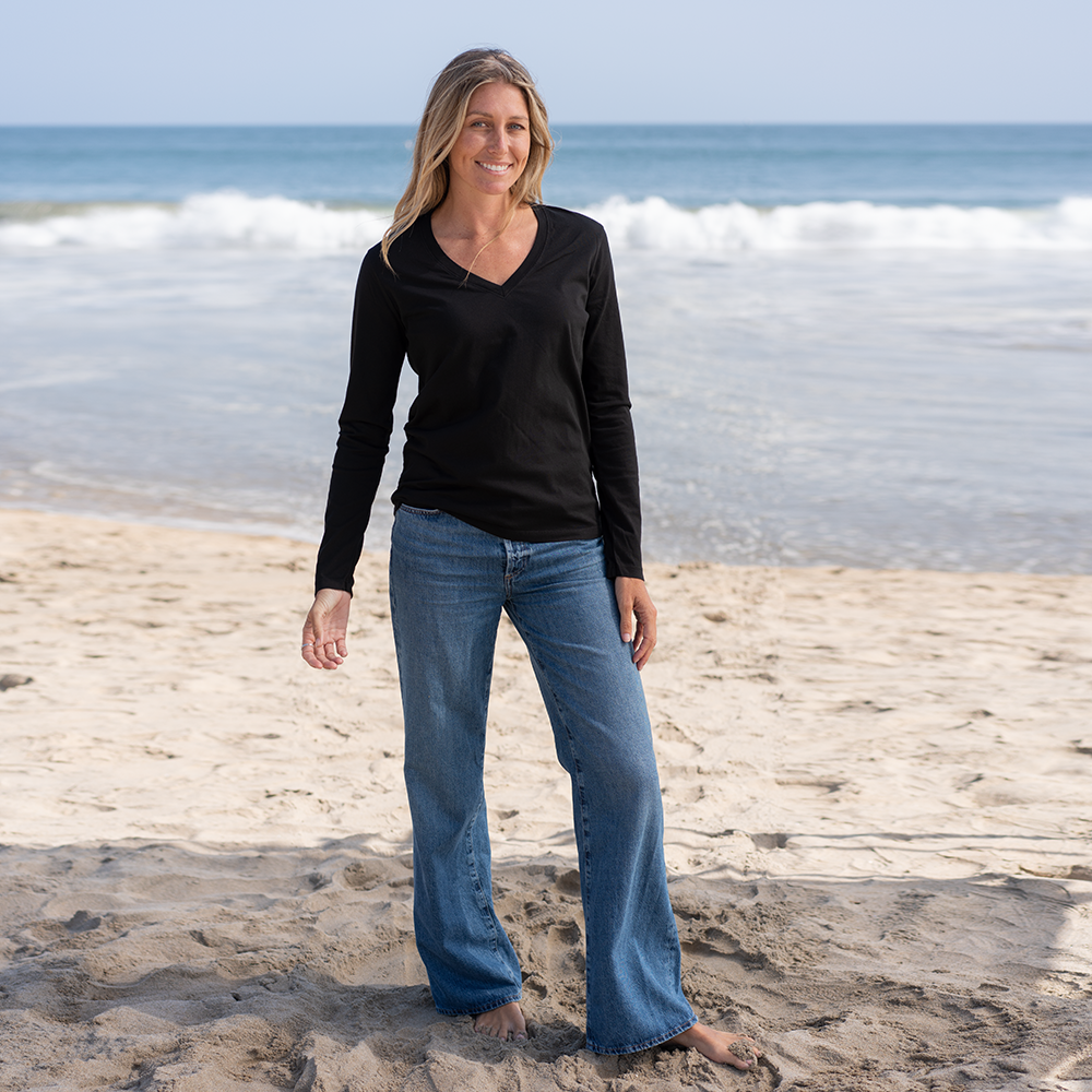 #color_black Womens Long Sleeve V Neck full-view