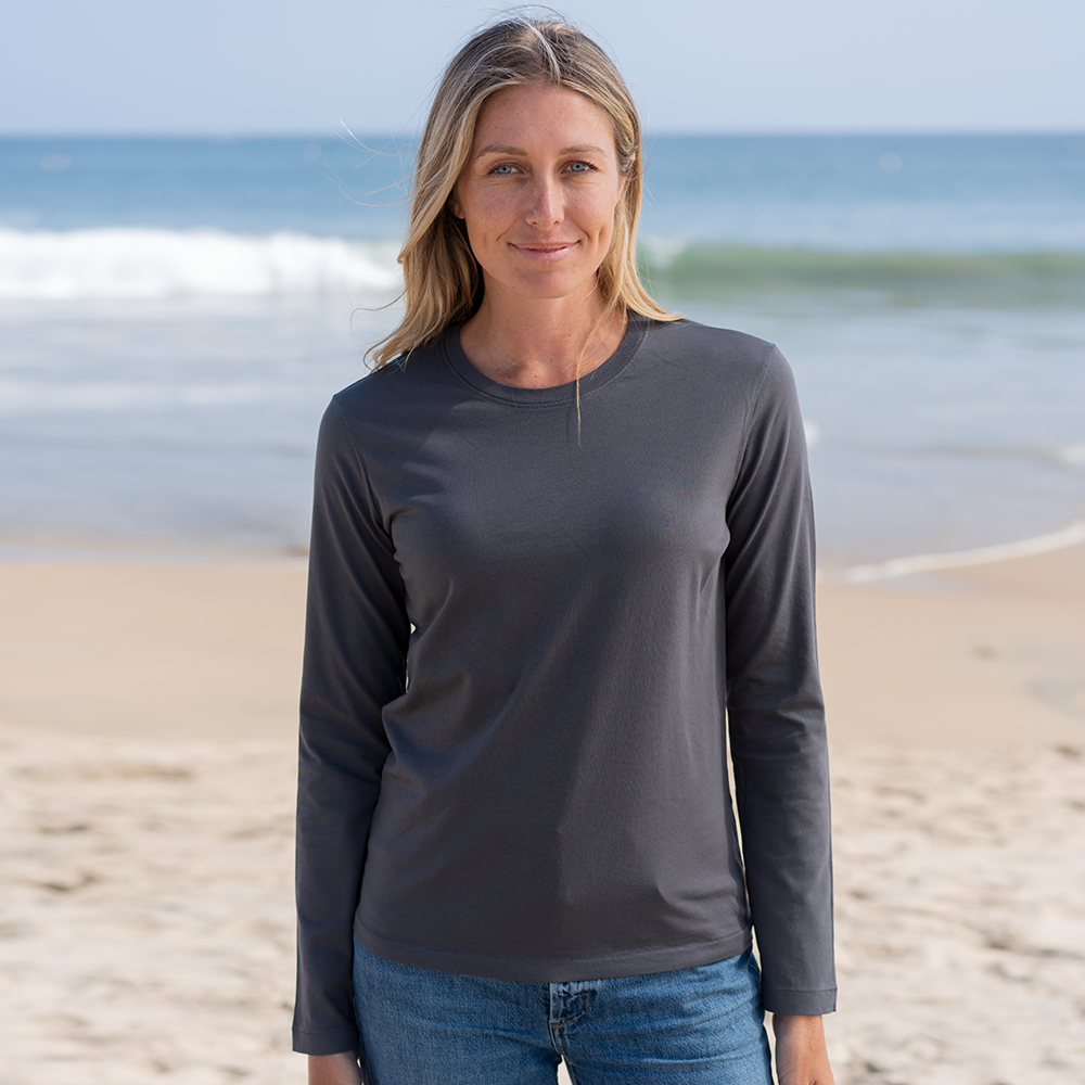 #color_dark-grey organic cotton Long Sleeve crewneck t-shirt front