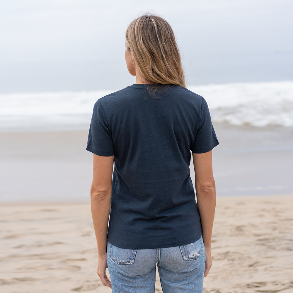#color_navy-blue organic cotton V-Neck t-shirt Back