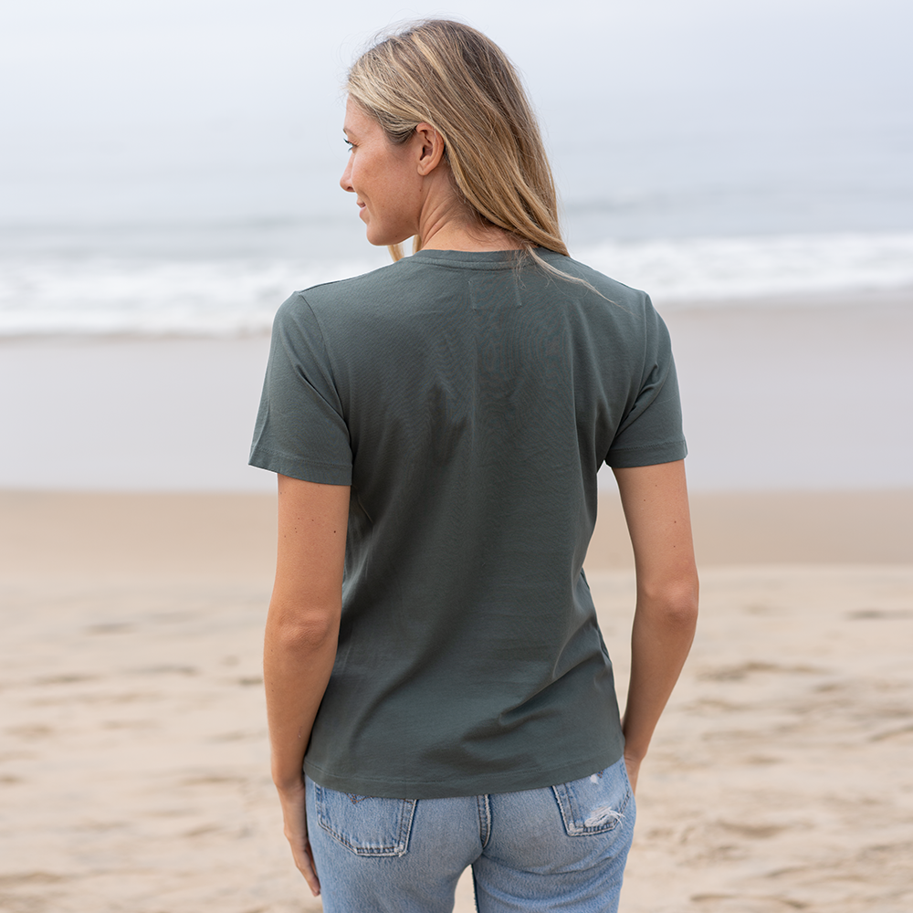 #color_forest-green organic cotton V-Neck t-shirt Back