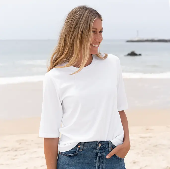 #color_white Womens Elbow Sleeve Crew Neck close