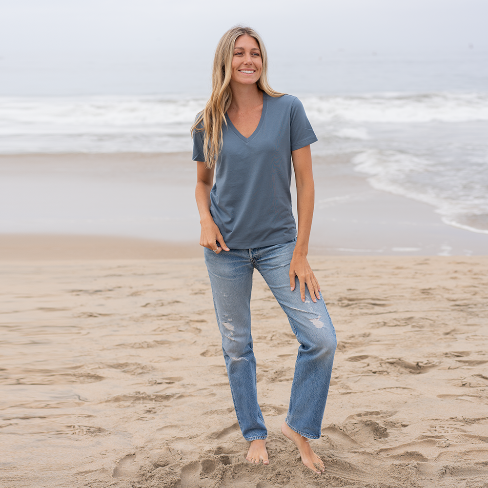 #color_dusk-blue organic cotton V-Neck t-shirt