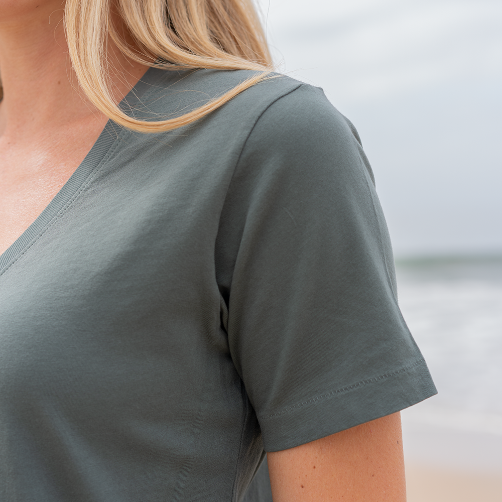 #color_forest-green organic cotton V-Neck t-shirt