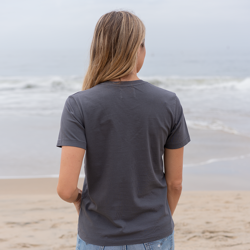 #color_dark-grey organic cotton V-Neck t-shirt