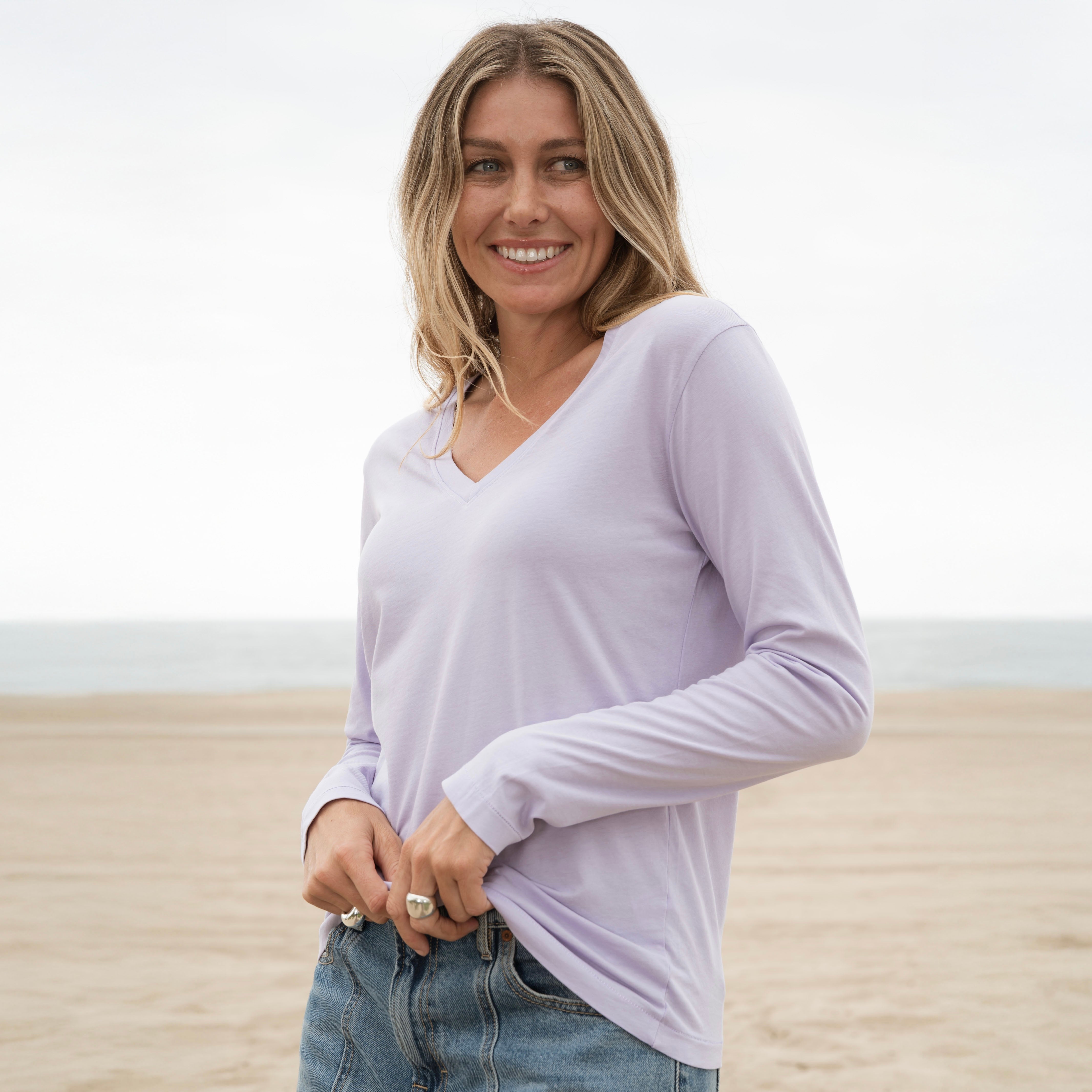 #color_pastel-lilac Womens Long Sleeve V Neck Front