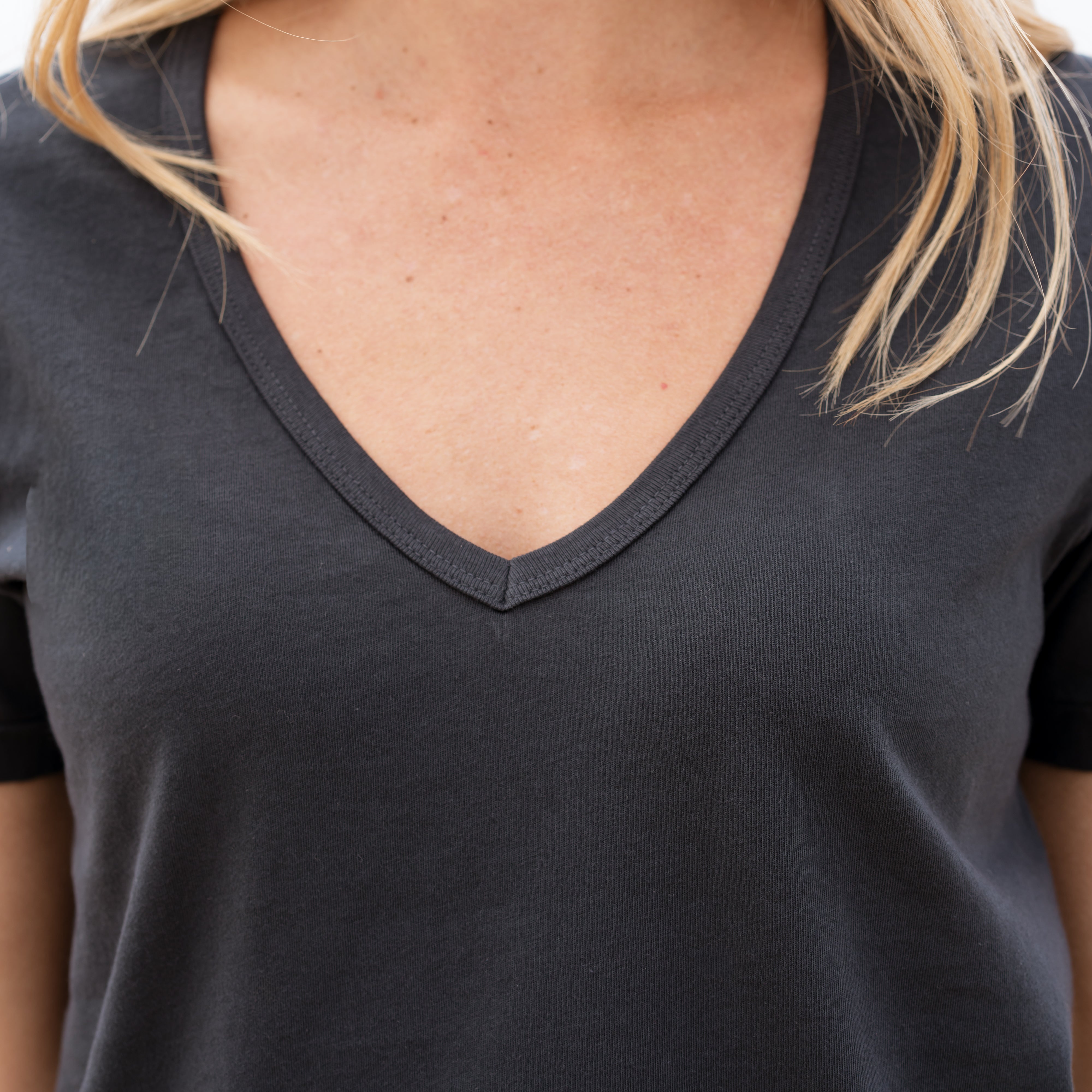 #color_black organic cotton Short Sleeve Deep V-neck t-shirt Close View