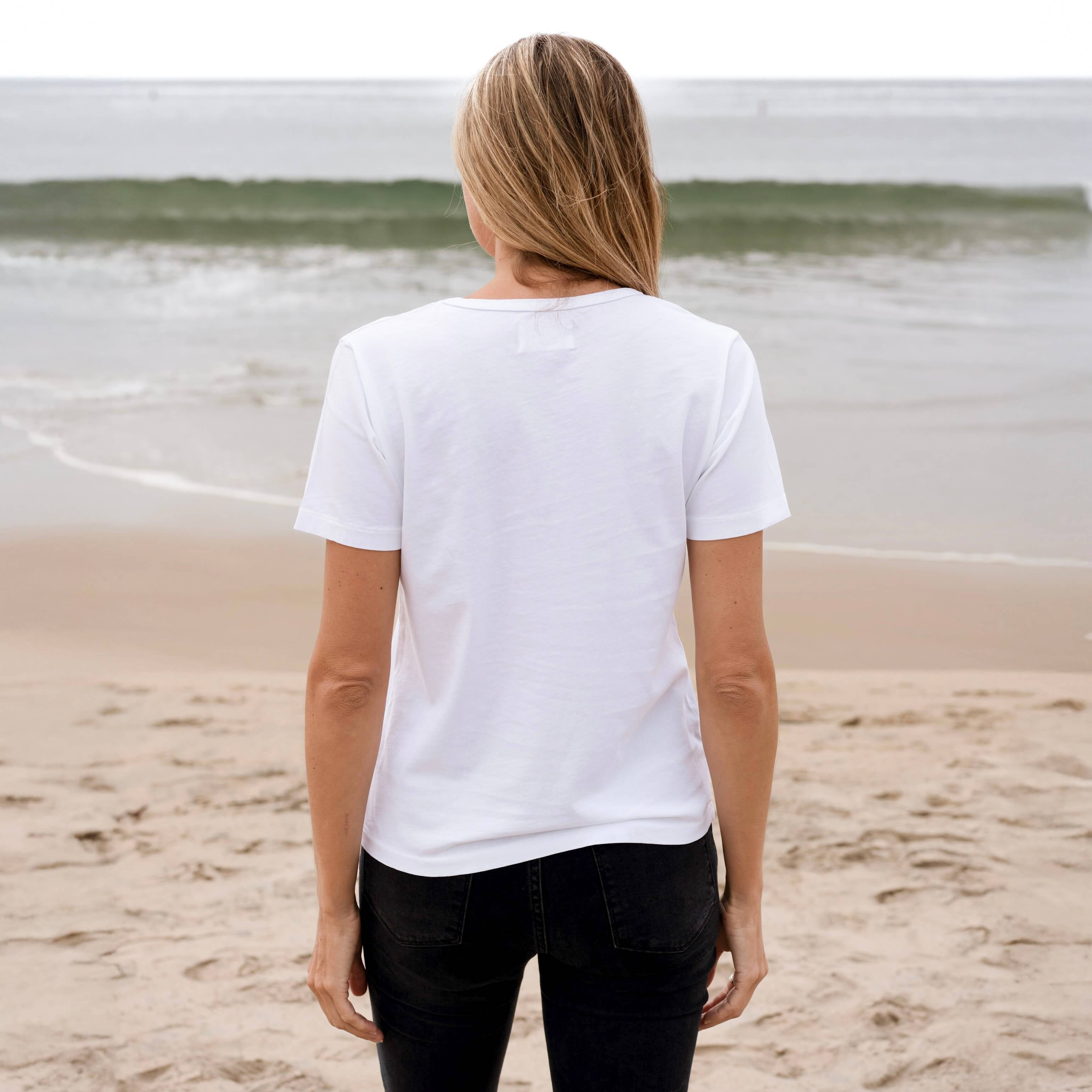 #color_white organic cotton Short Sleeve Deep V-neck t-shirt Back