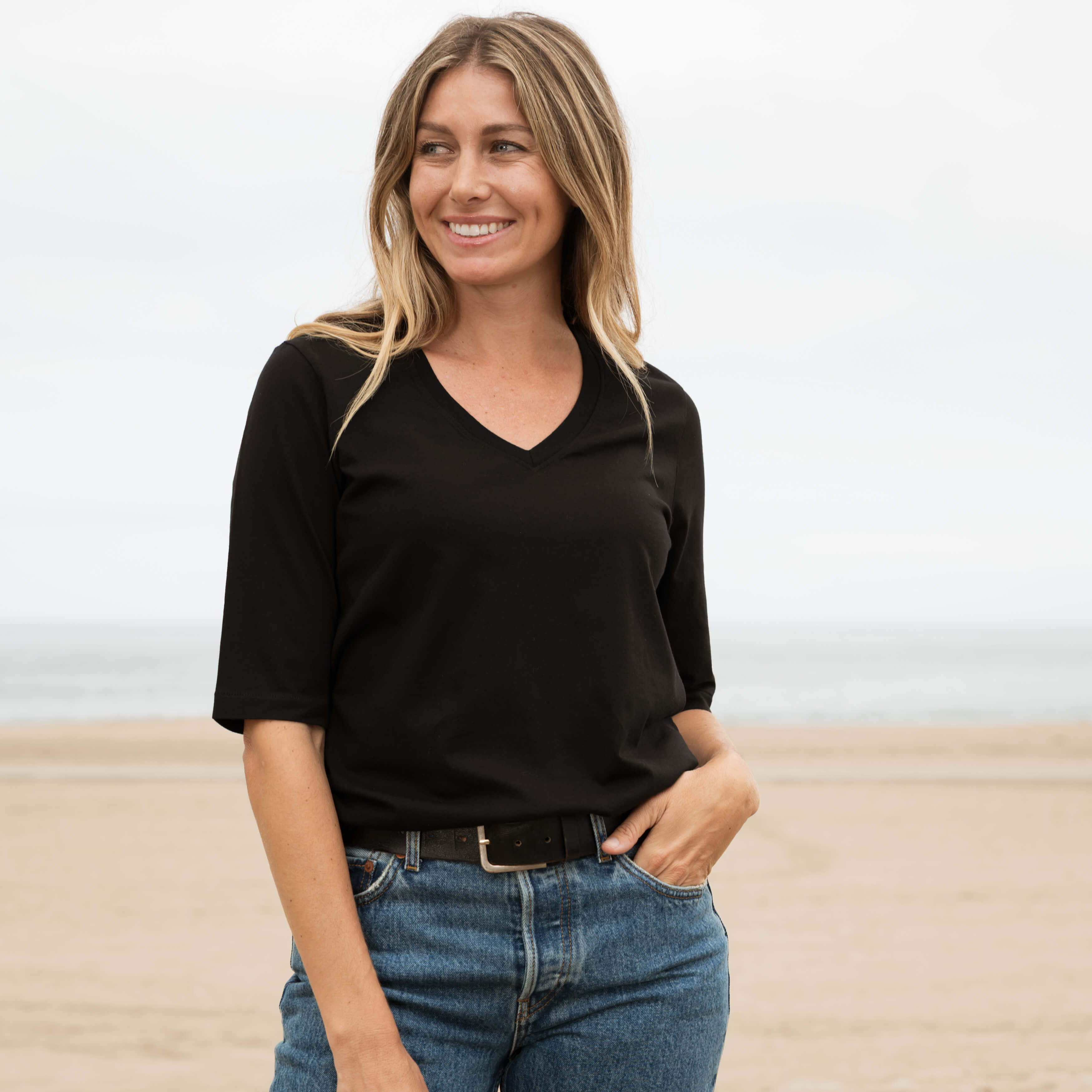 #color_black Elbow Sleeve V-Neck