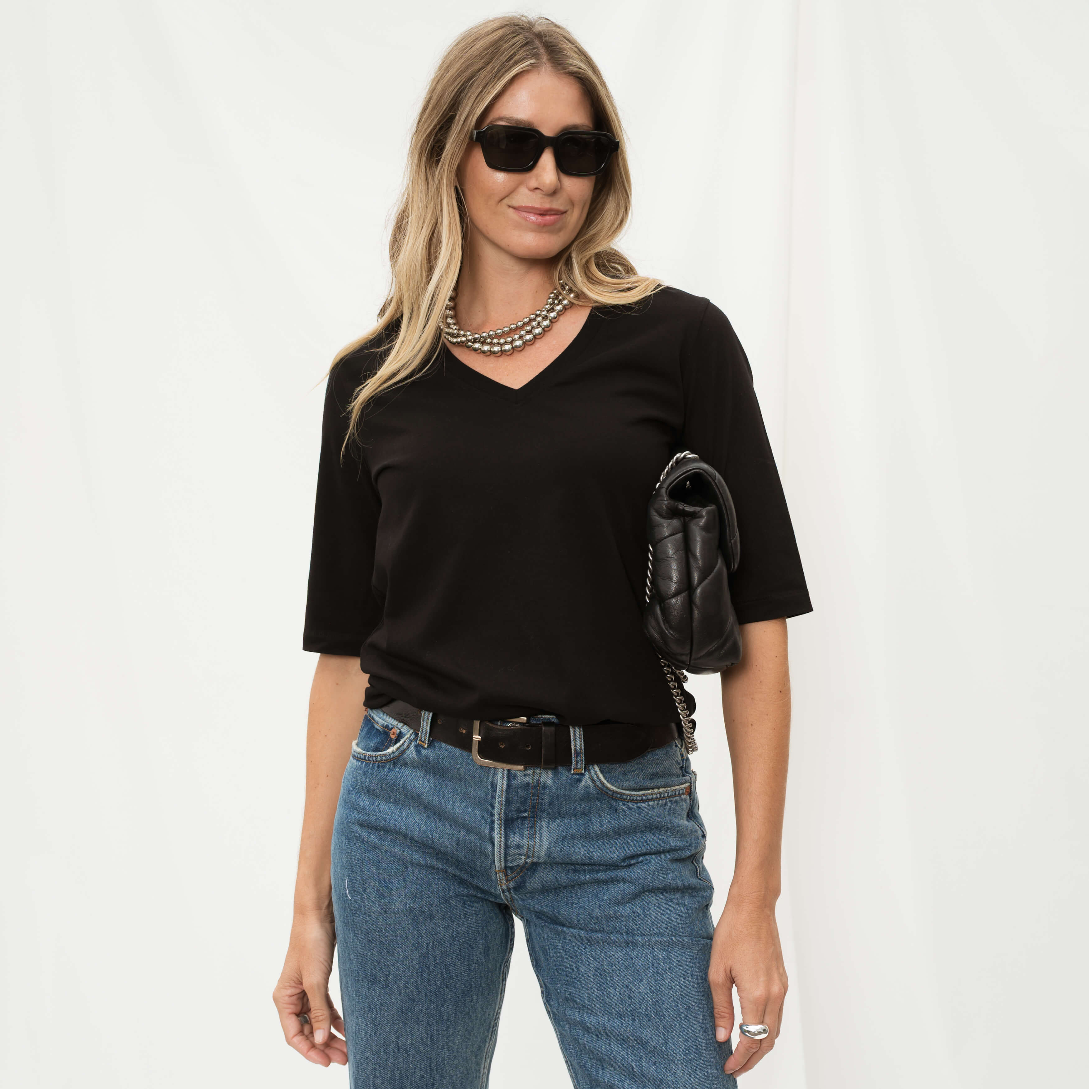 #color_black Elbow Sleeve V-Neck