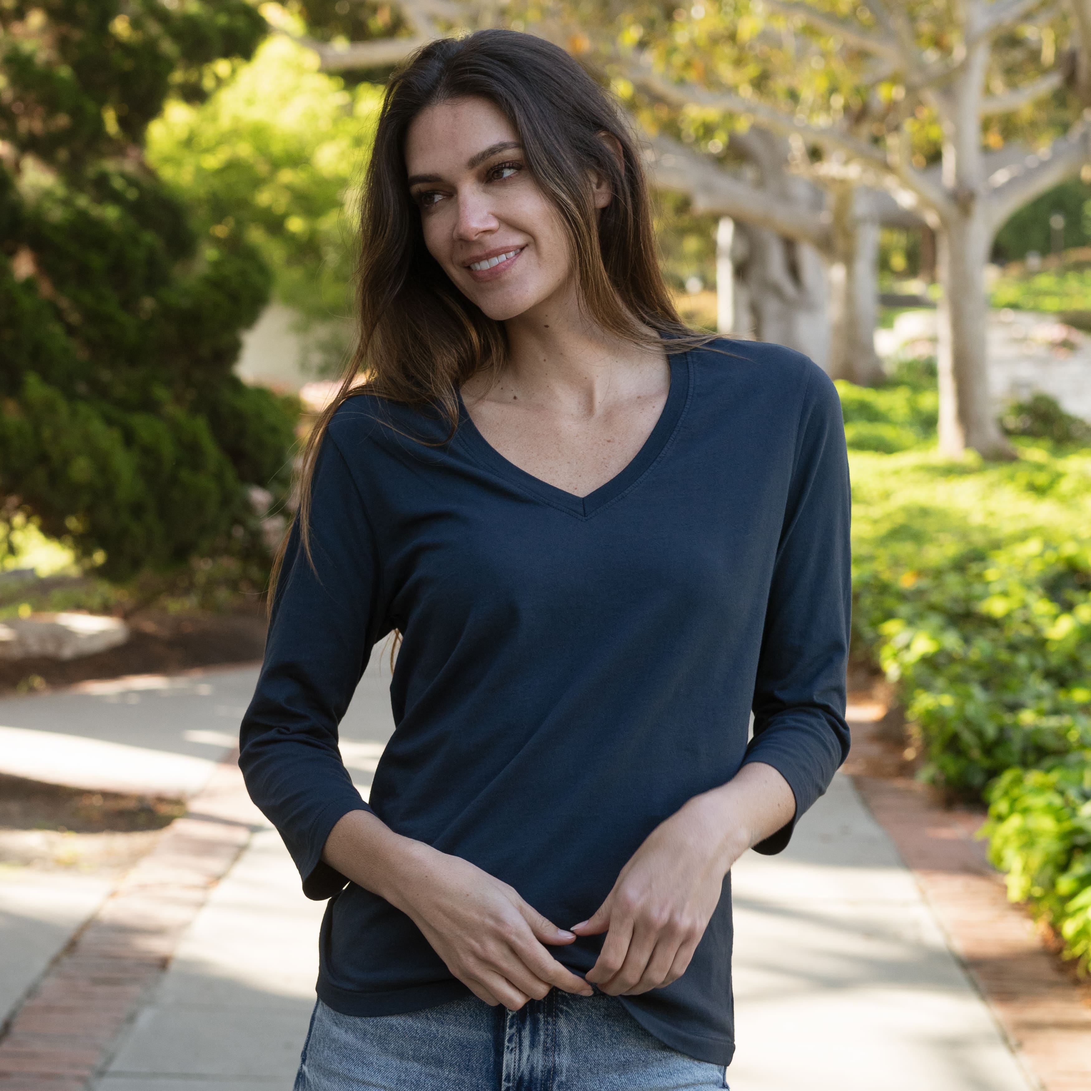 #color_navy-blue 3/4 Sleeve V-Nack