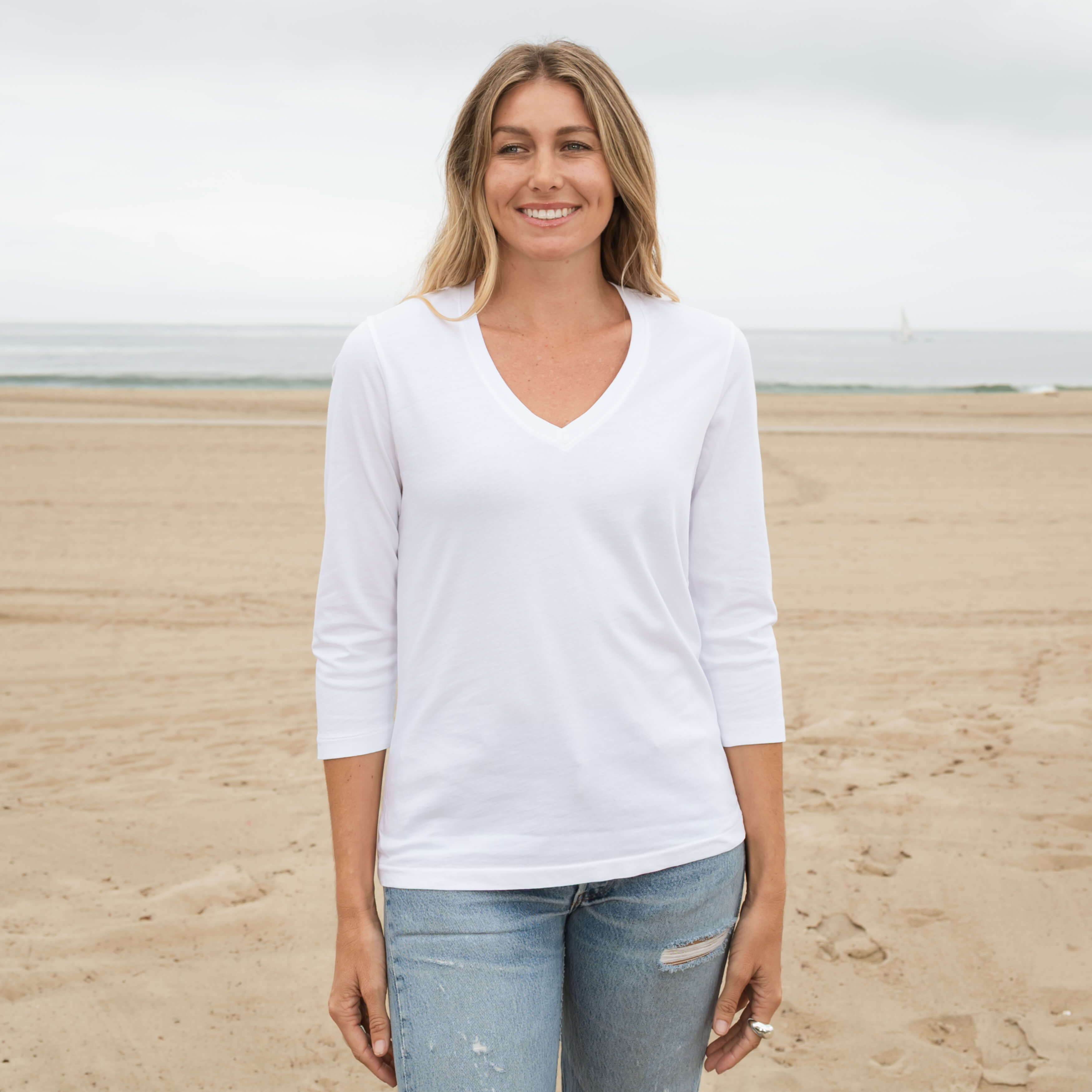 #color_white 3/4 Sleeve V-Neck