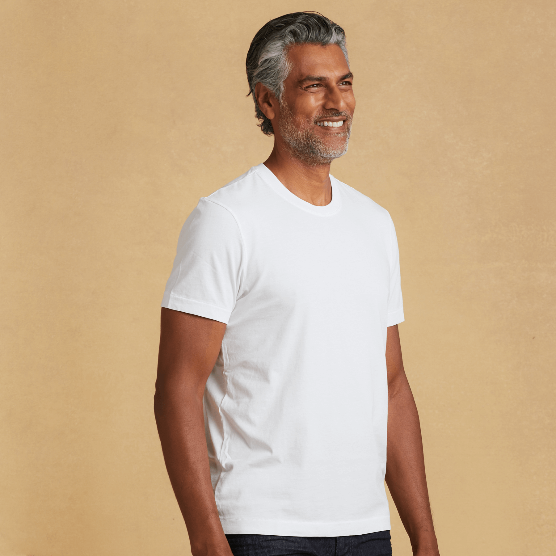#color_white organic cotton t-shirt 