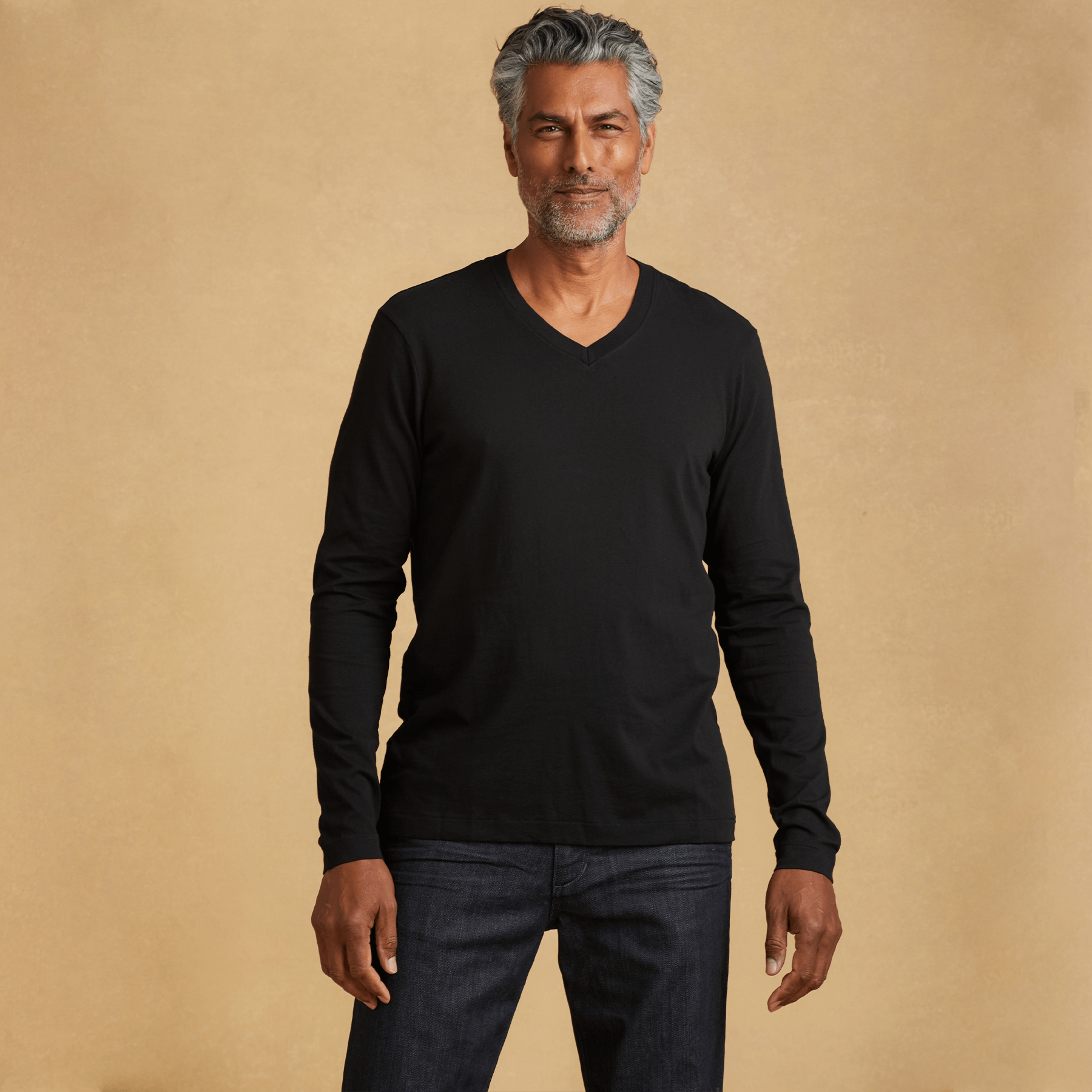 Black v sales neck long sleeve