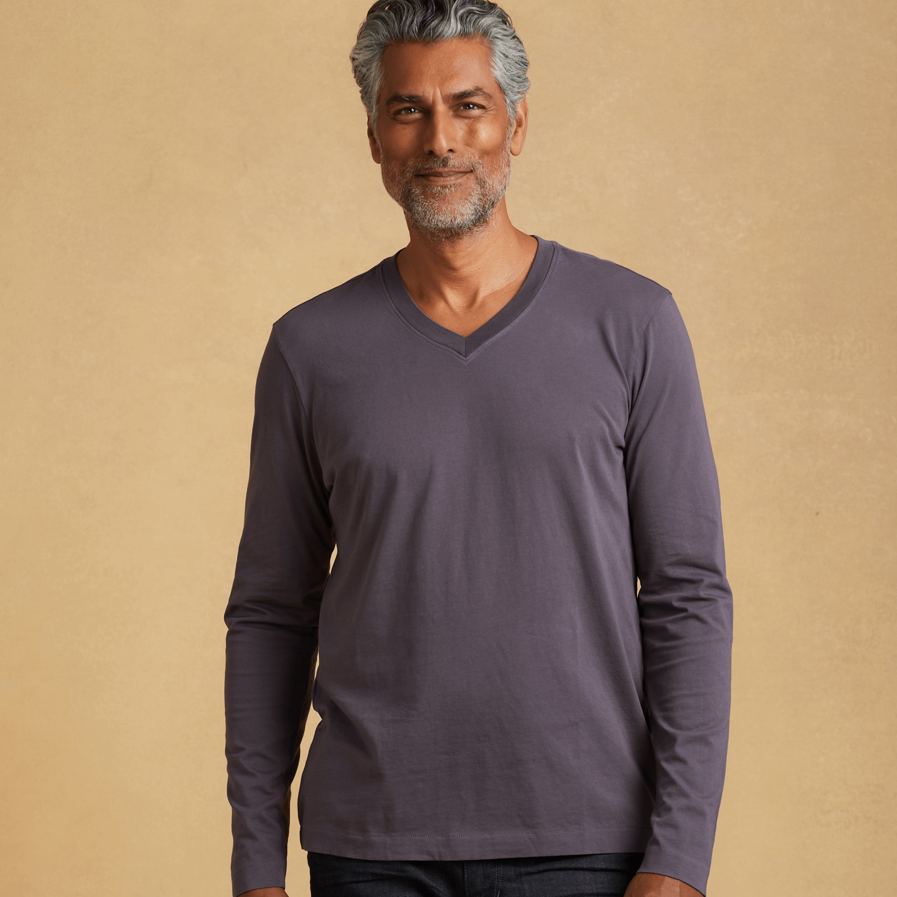 Mens long sleeve V-neck Classic T-Shirt – The Classic T-Shirt Company