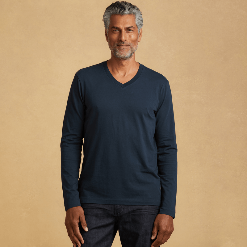 navy-blue organic cotton Long sleeve V-Neck t-shirt