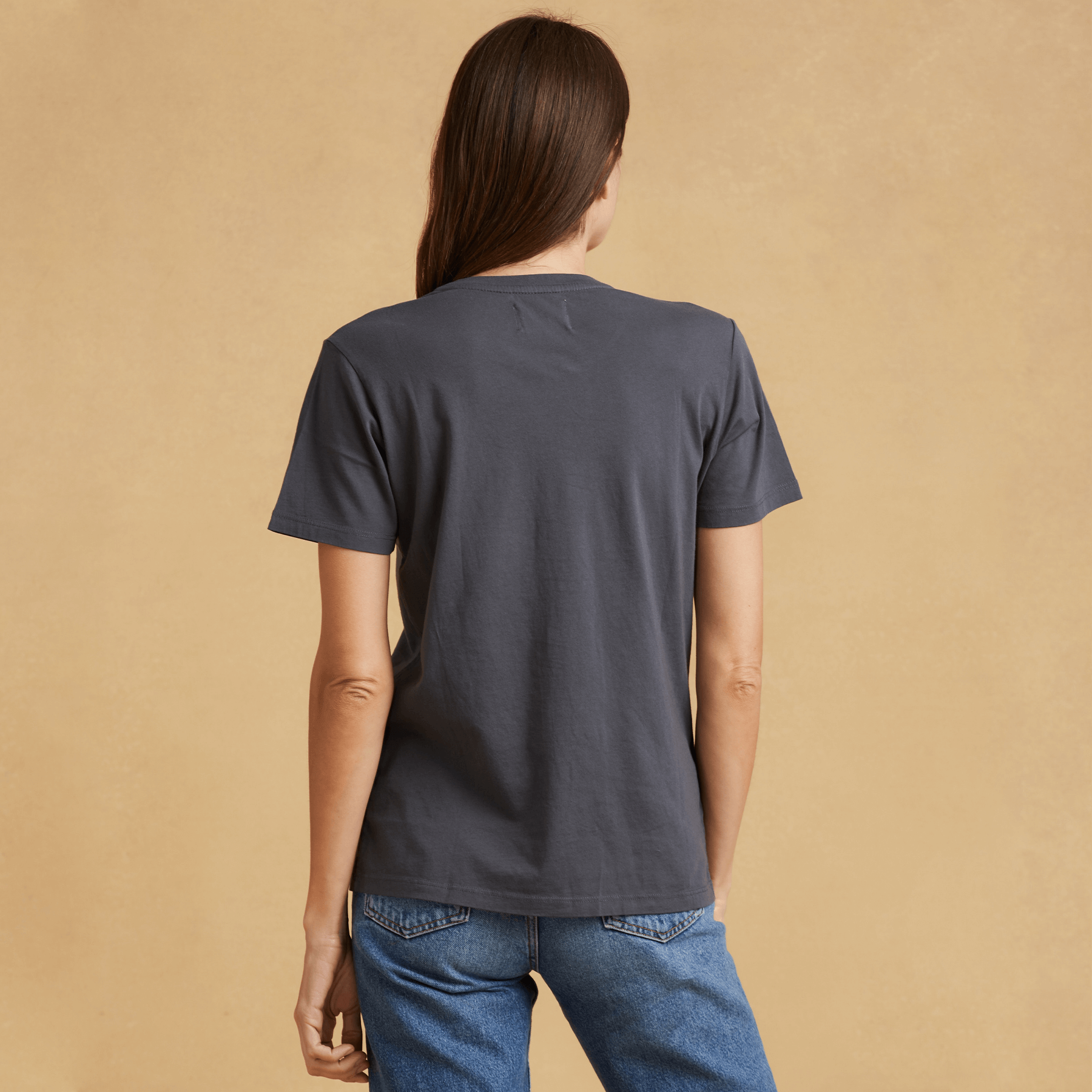 #color_dark-grey organic cotton t-shirt