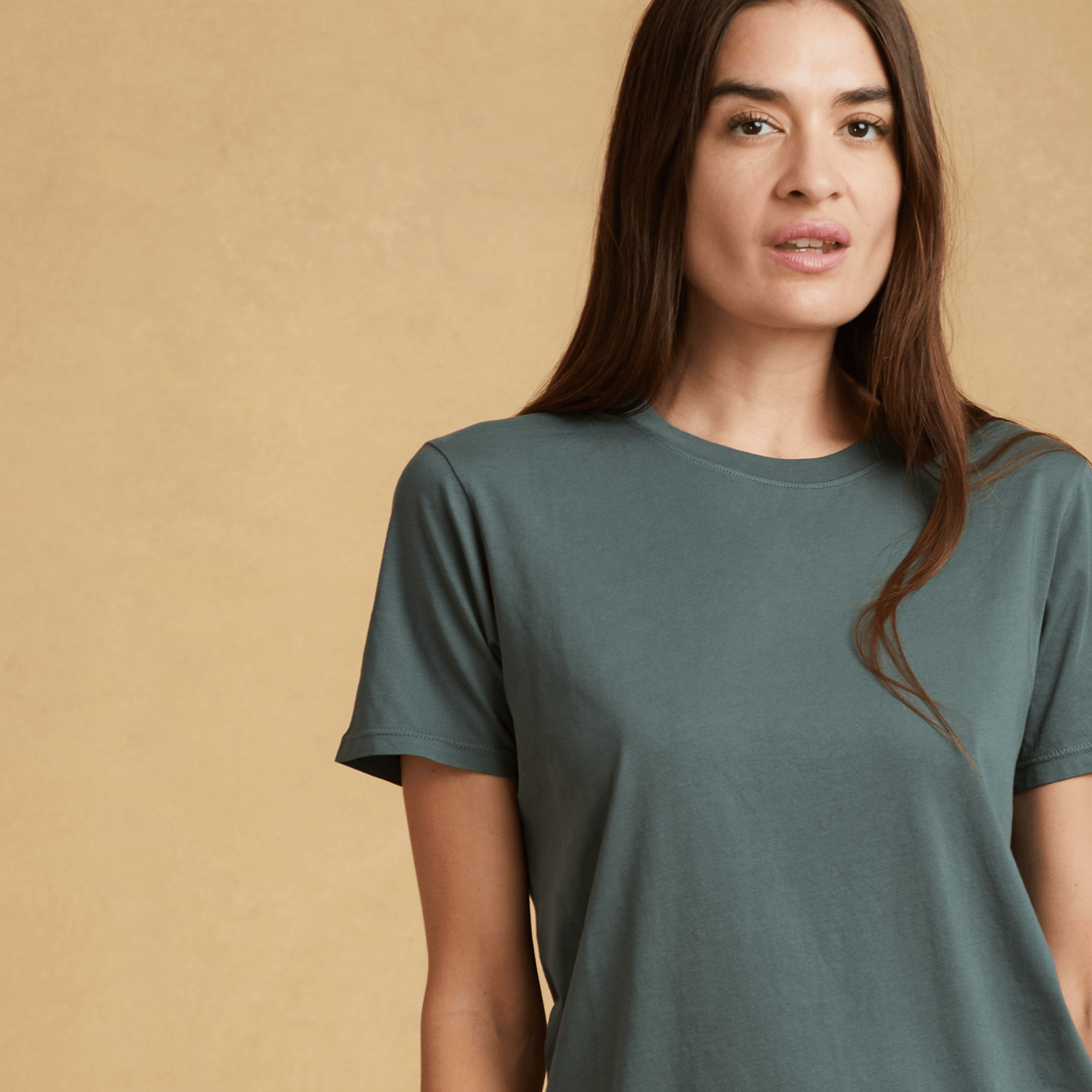 #color_forest-green organic cotton t-shirt 