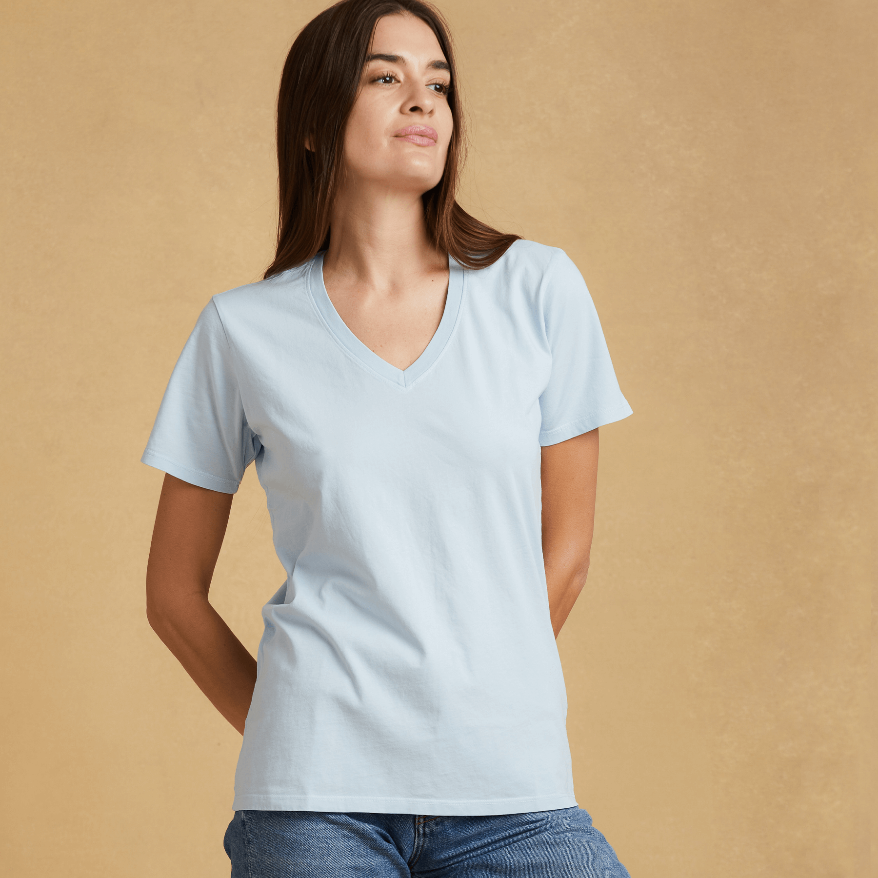 #color_sky-blue organic cotton V-Neck t-shirt 