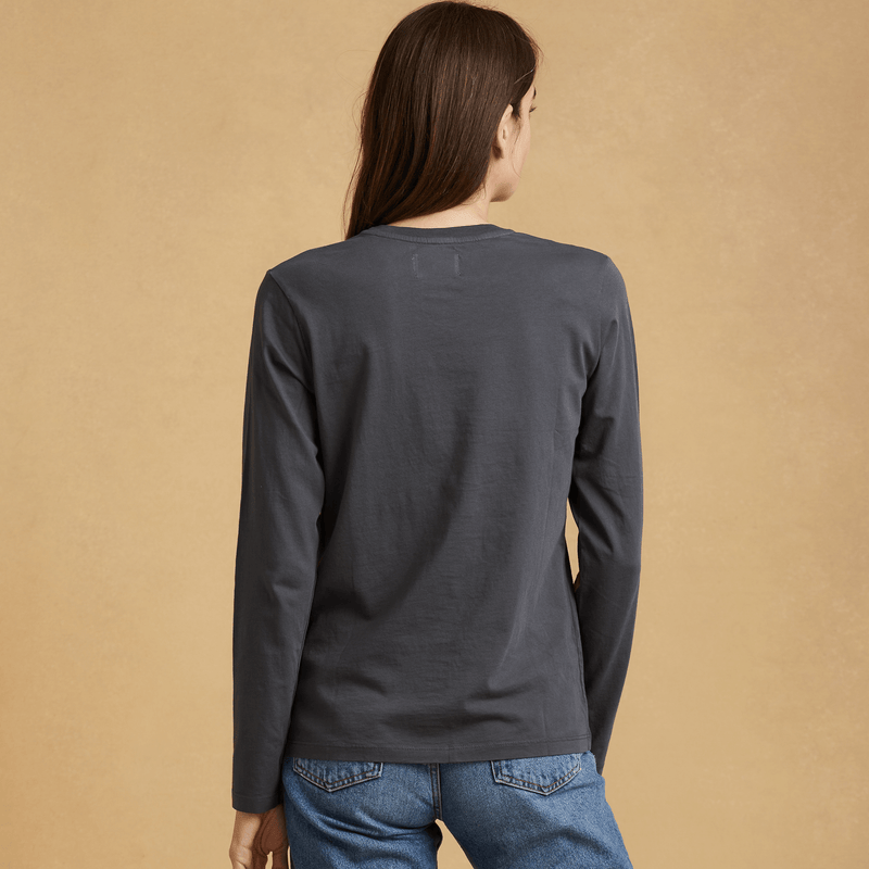 dark-grey organic cotton Long Sleeve crewneck t-shirt
